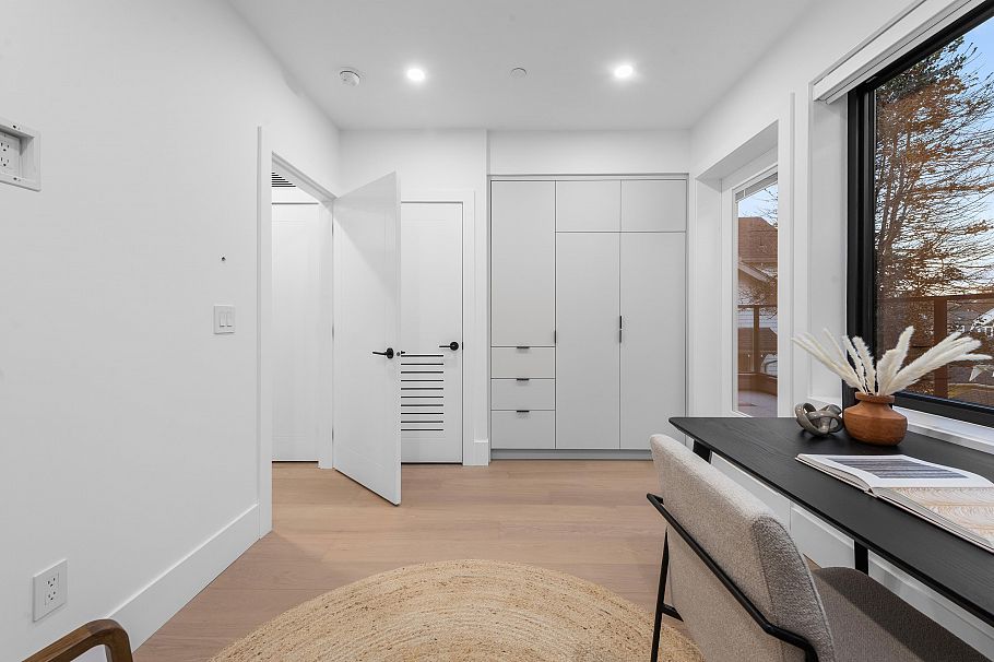 2 275 W 17th Avenue Vancouver, BC - 26