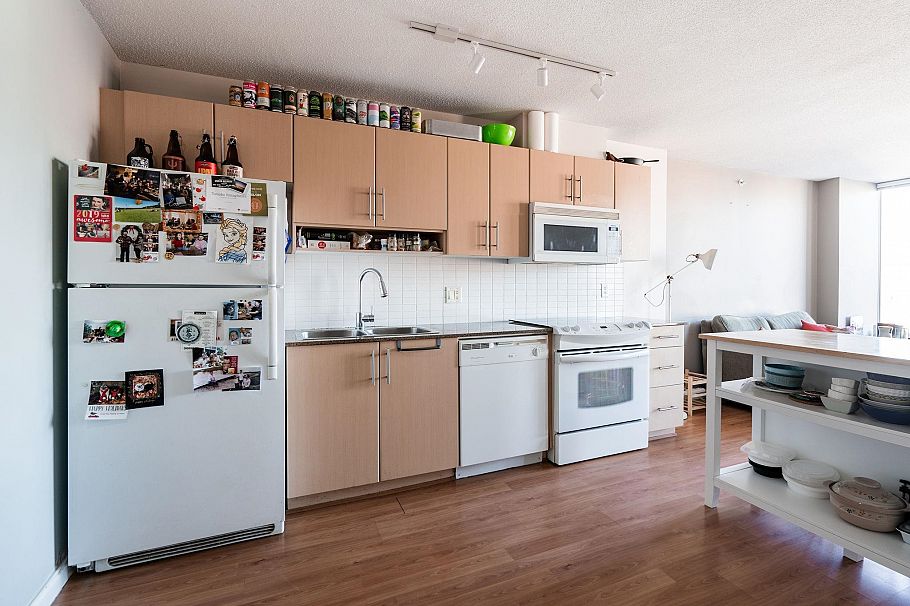 1005 550 Taylor Street Vancouver, BC - 2
