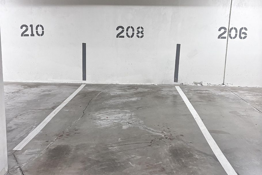 1204 1710 Bayshore Drive Vancouver, BC - 13