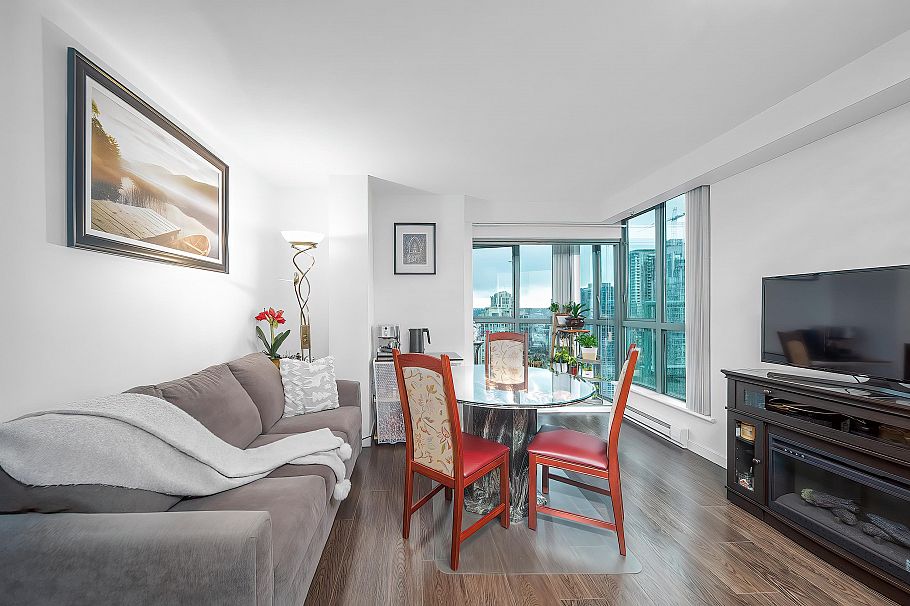 2303 1188 Howe Street Vancouver, BC - 6