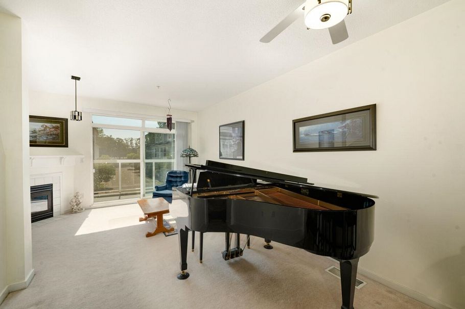 3058 E Kent Avenue South Vancouver, BC - 8