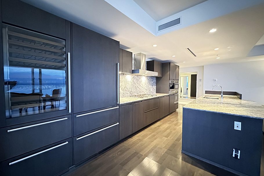 3301 1011 W Cordova Street Vancouver, BC - 7