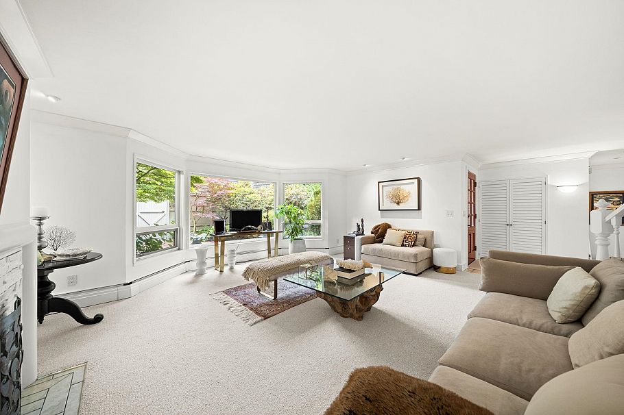 1443 Mcrae Avenue Vancouver, BC - 1