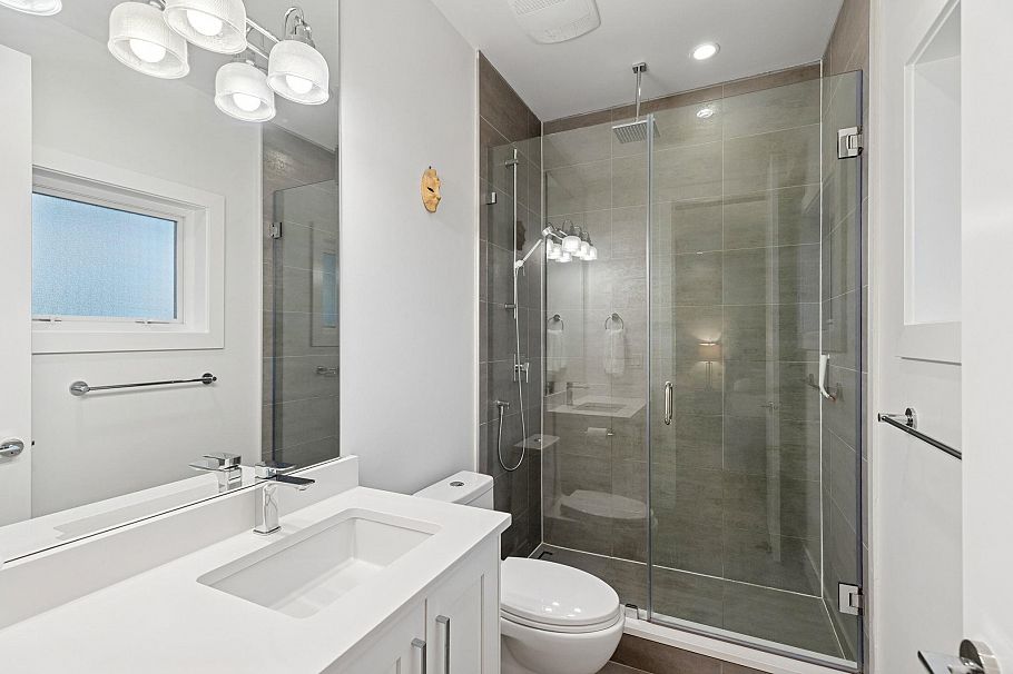 2008 Larson Road North Vancouver, BC - 14