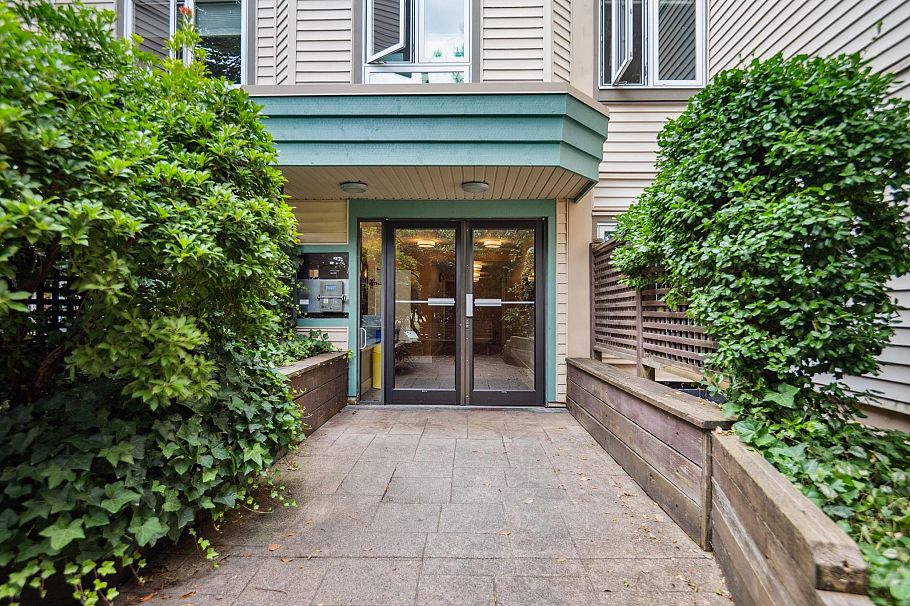 112 1429 E 4th Avenue Vancouver, BC - 21