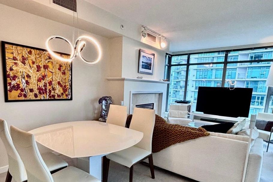 1204 1710 Bayshore Drive Vancouver, BC - 4