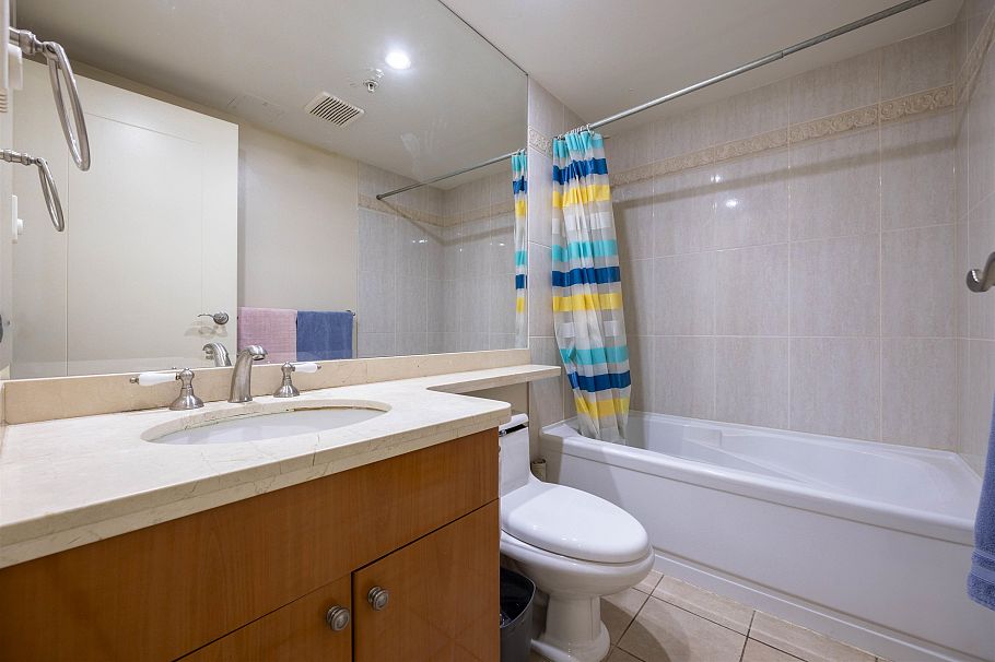 205 638 W 45th Avenue Vancouver, BC - 21