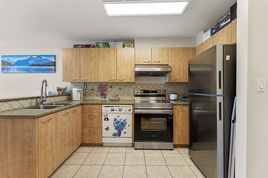 210 2973 Kingsway Vancouver, BC - 5