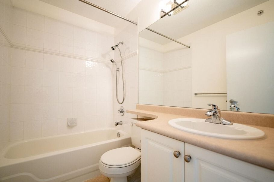 3058 E Kent Avenue South Vancouver, BC - 28