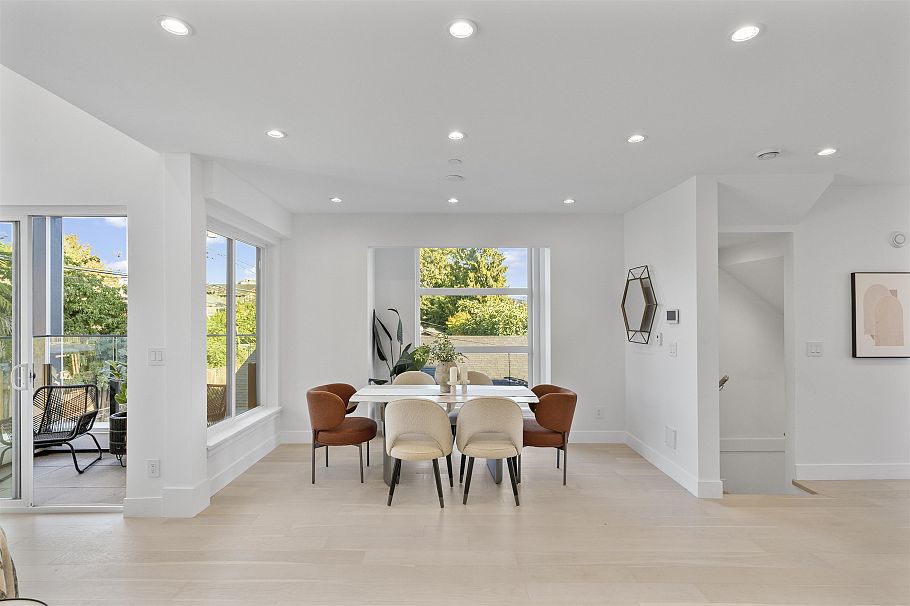 2 434 E 1st Street North Vancouver, BC - 7