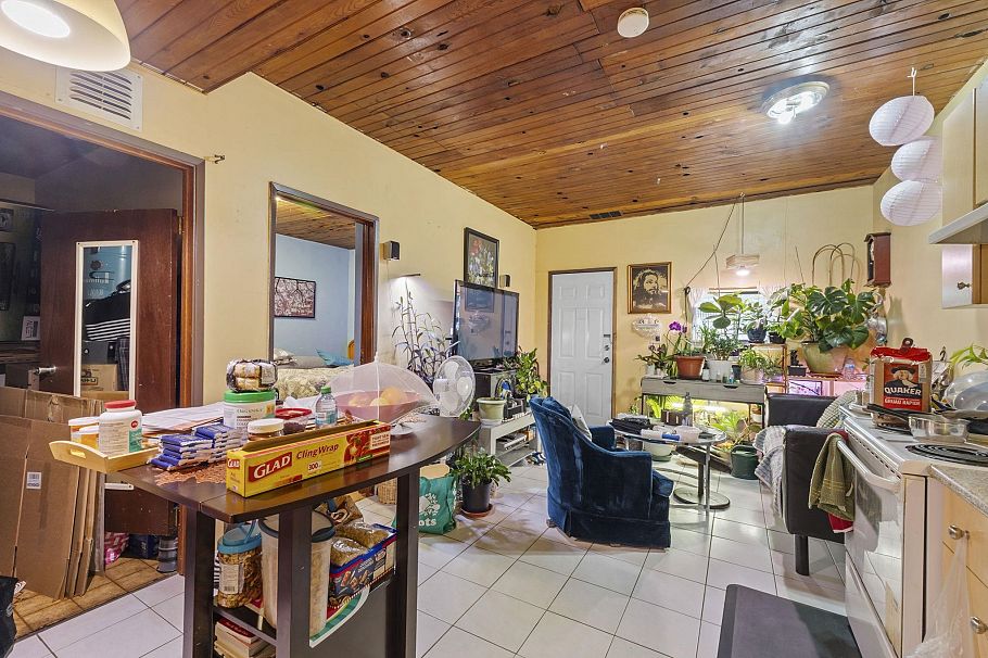 3361 William Street Vancouver, BC - 33