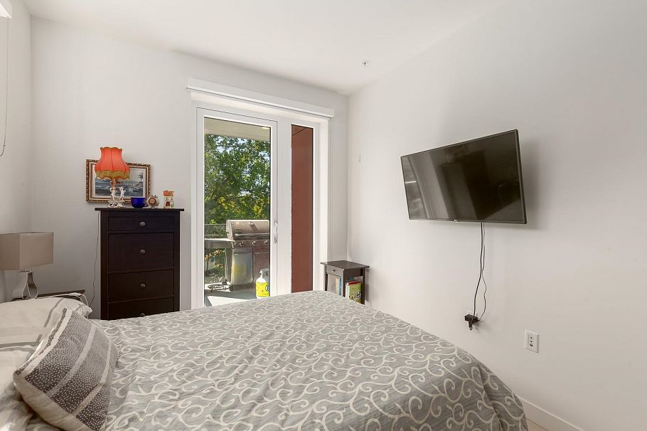 301 108 E 35th Avenue Vancouver, BC - 14