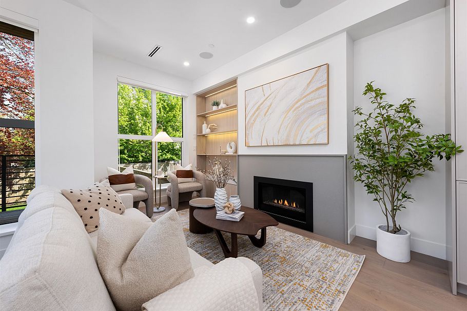 1495 W 52nd Avenue Vancouver, BC - 10