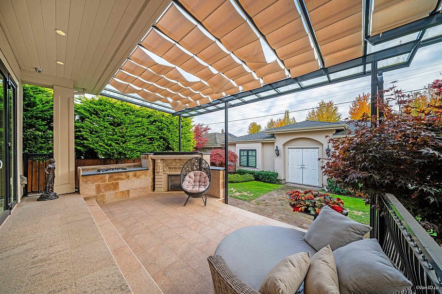 1332 W 47th Avenue Vancouver, BC - 16