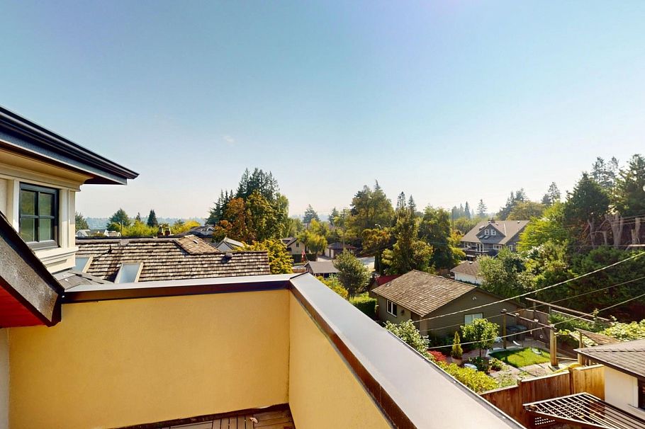 2930 W 29th Avenue Vancouver, BC - 26