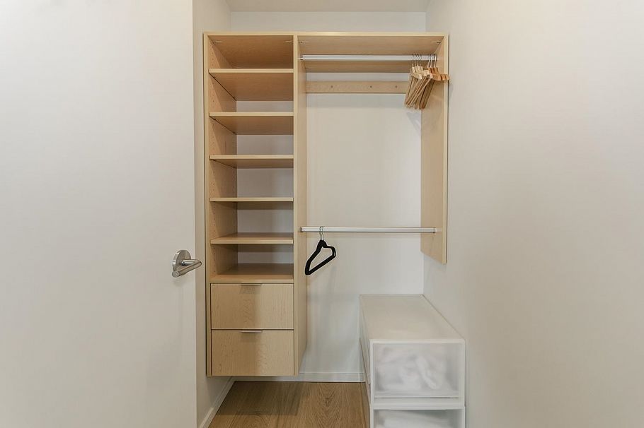 2205 1568 Alberni Street Vancouver, BC - 17