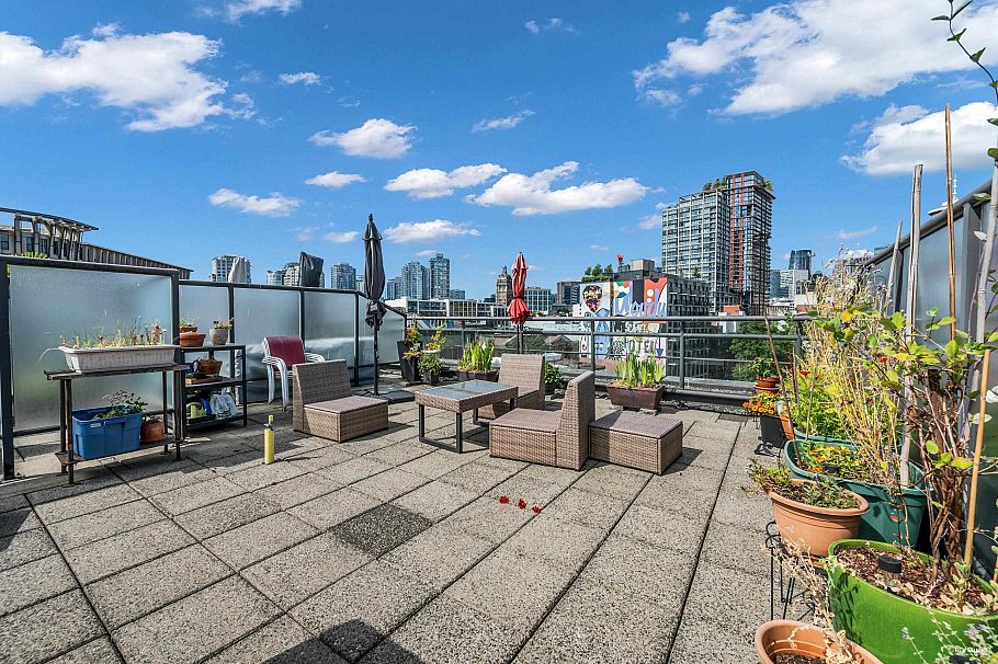 404 28 Powell Street Vancouver, BC - 23