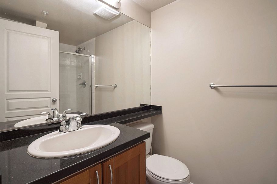 311 3727 W 10th Avenue Vancouver, BC - 25