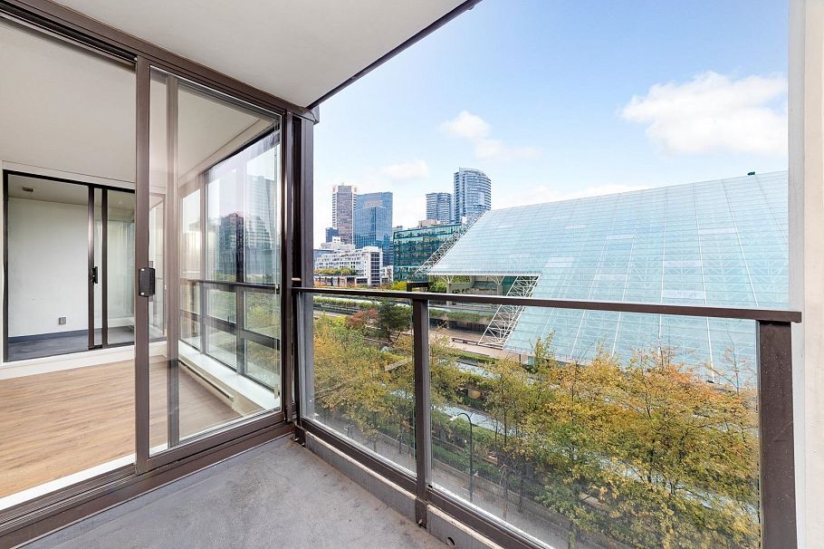 602 933 Hornby Street Vancouver, BC - 23