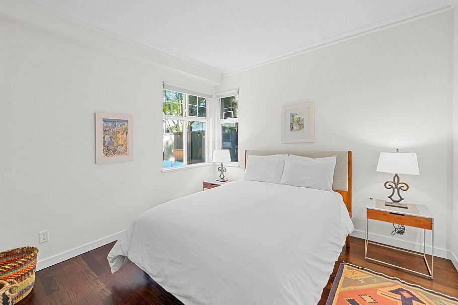 207 1388 Nelson Street Vancouver, BC - 12