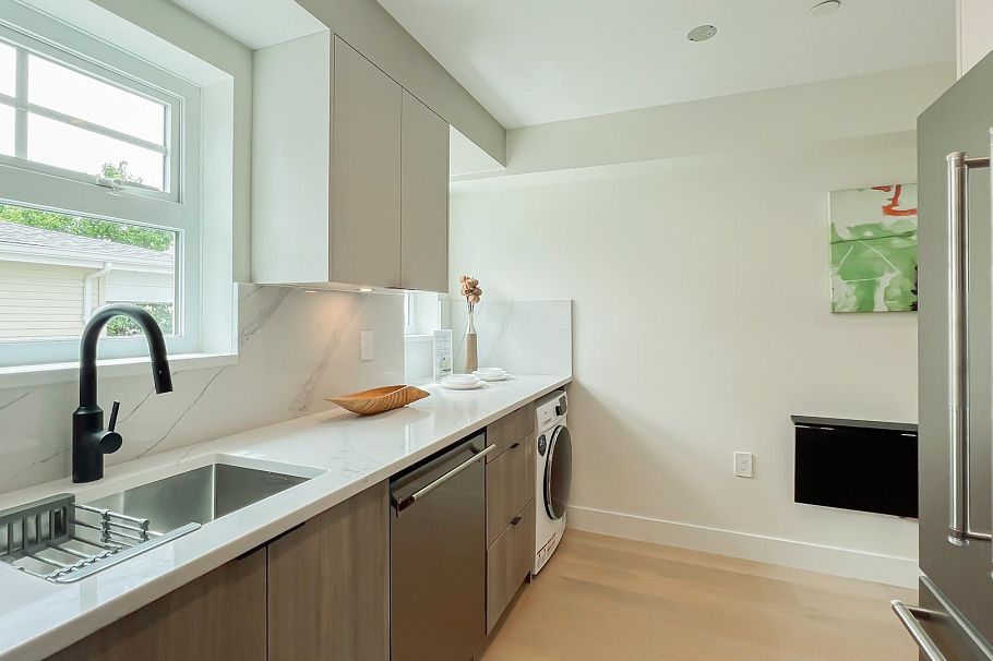 1157 Keefer Street Vancouver, BC - 8