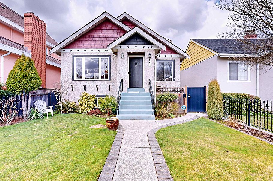 163 W 26th Avenue Vancouver, BC - 1