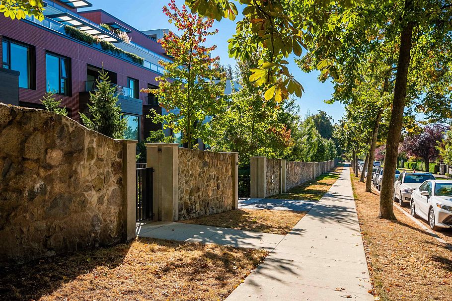 311 7228 Adera Street Vancouver, BC - 22