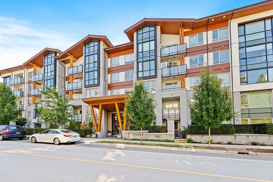 101 2632 Library Lane North Vancouver, BC - 39