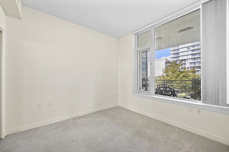 617 8677 Capstan Way Richmond, BC - 13