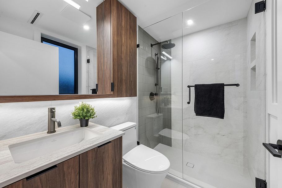 2 275 W 17th Avenue Vancouver, BC - 30