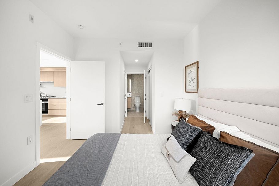 305 5212 Cambie Street Vancouver, BC - 15