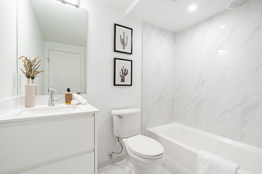 2 434 E 1st Street North Vancouver, BC - 34