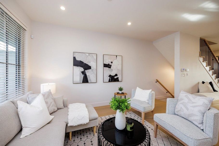 229 E 22nd Street North Vancouver, BC - 9