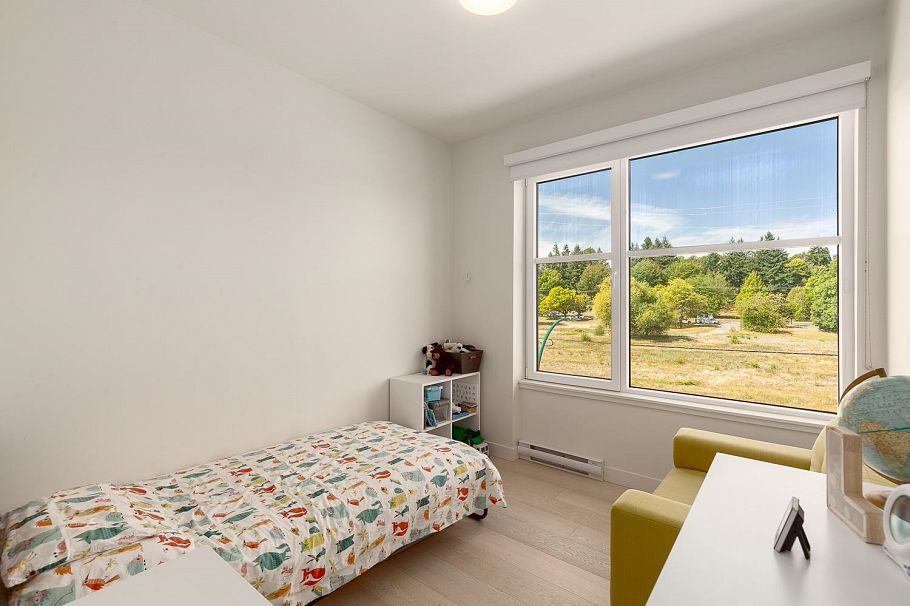 301 108 E 35th Avenue Vancouver, BC - 17