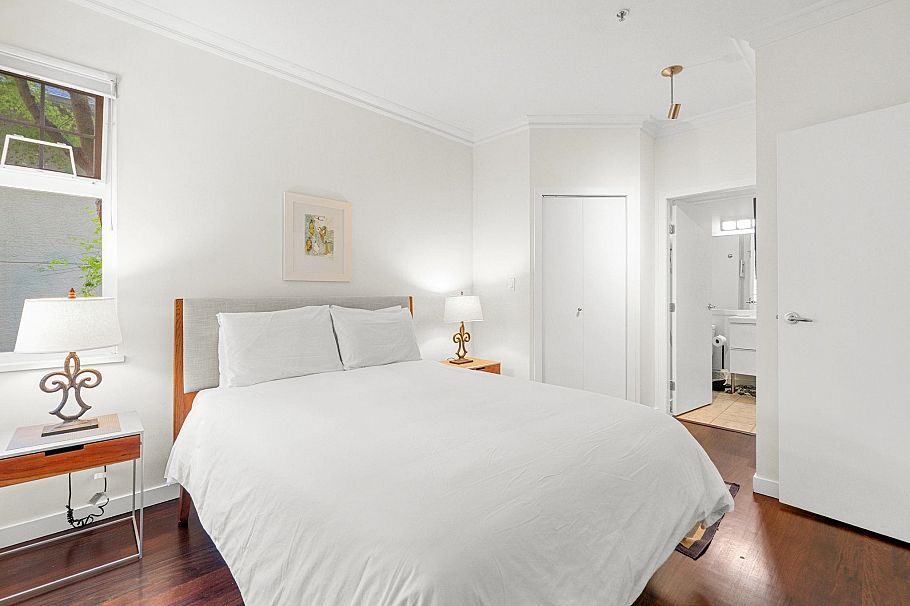 207 1388 Nelson Street Vancouver, BC - 13