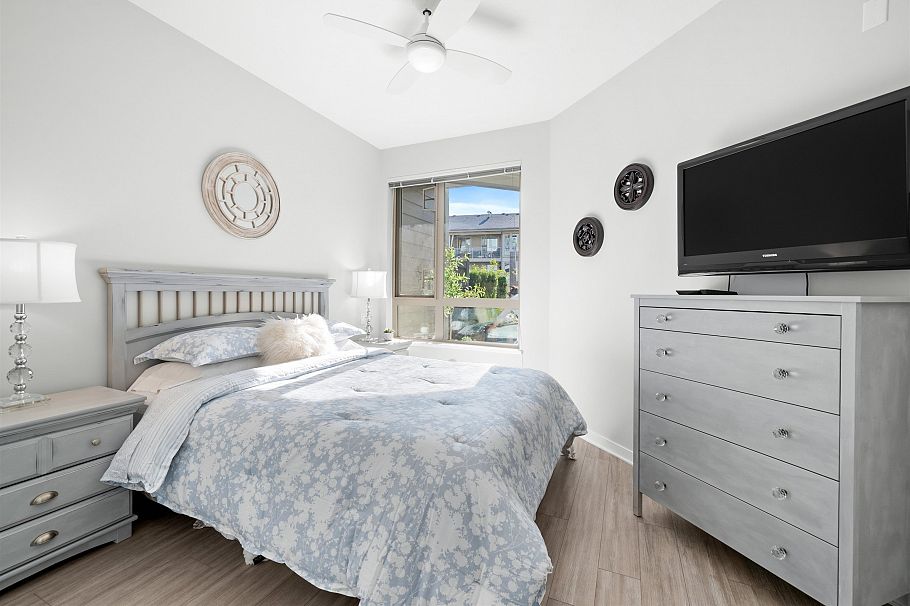 101 2632 Library Lane North Vancouver, BC - 22