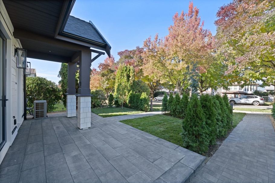 1 2680 E 5th Avenue Vancouver, BC - 38