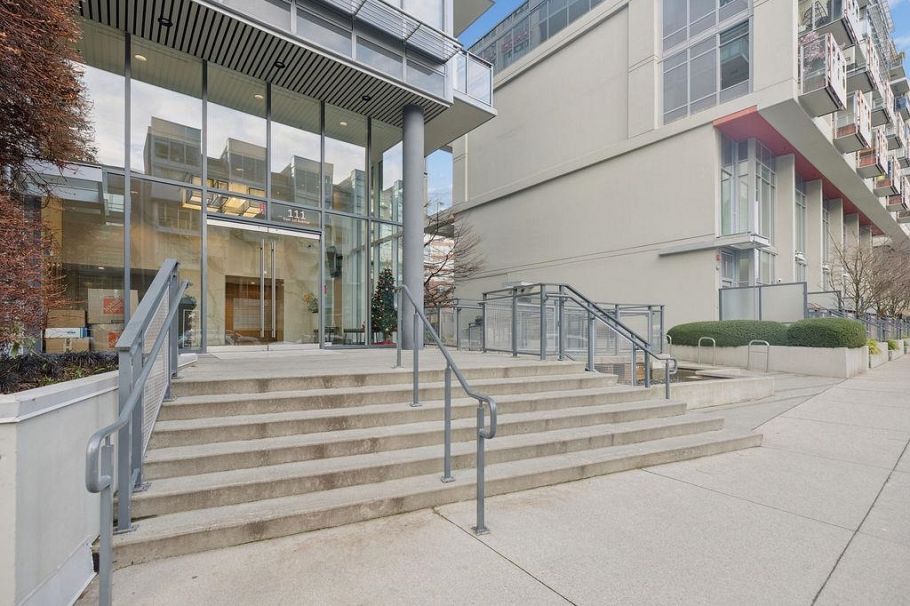 502 111 E 1st Avenue Vancouver, BC - 32