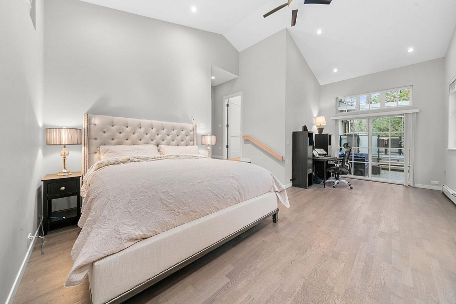 2140 Pemberton Avenue North Vancouver, BC - 10