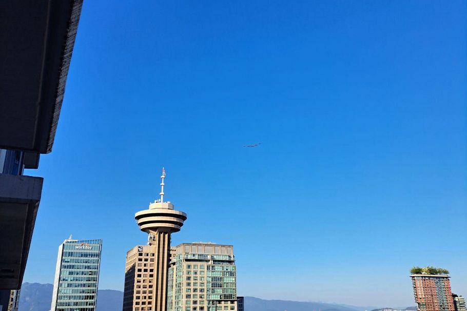 1611 610 Granville Street Vancouver, BC - 16