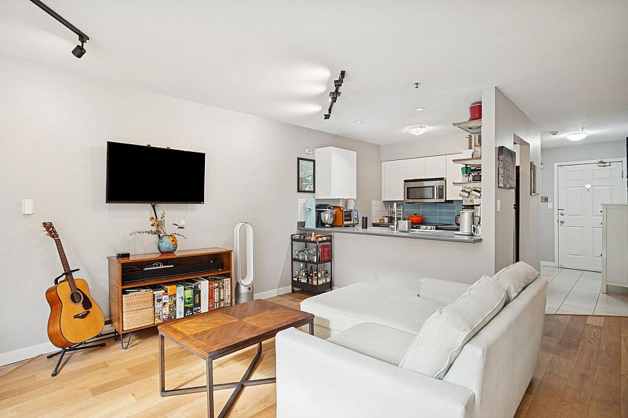 103 3199 Willow Street Vancouver, BC - 16