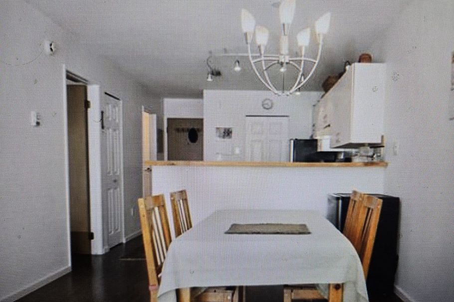 206 2255 Eton Street Vancouver, BC - 2