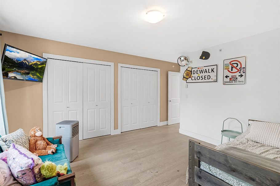 460 E 5th Avenue Vancouver, BC - 20