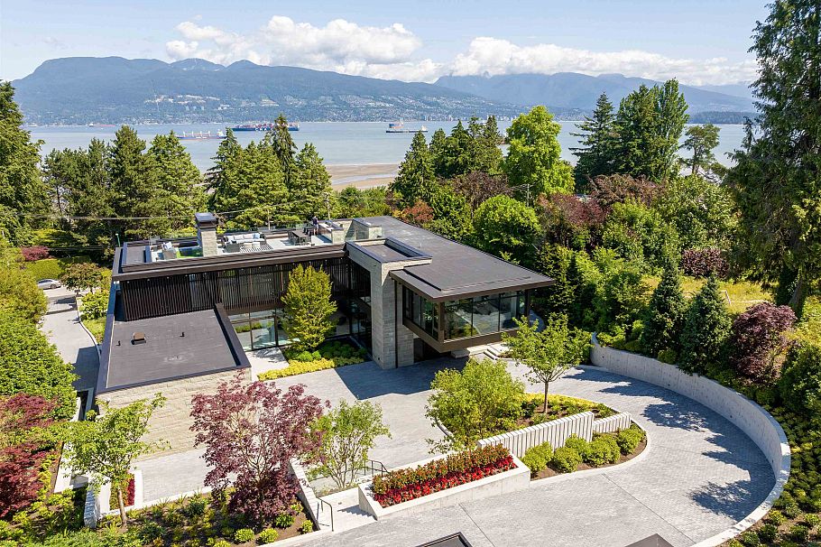 4838 Belmont Avenue Vancouver, BC - 1