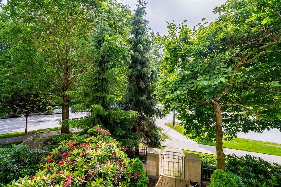 211 3660 Vanness Avenue Vancouver, BC - 24