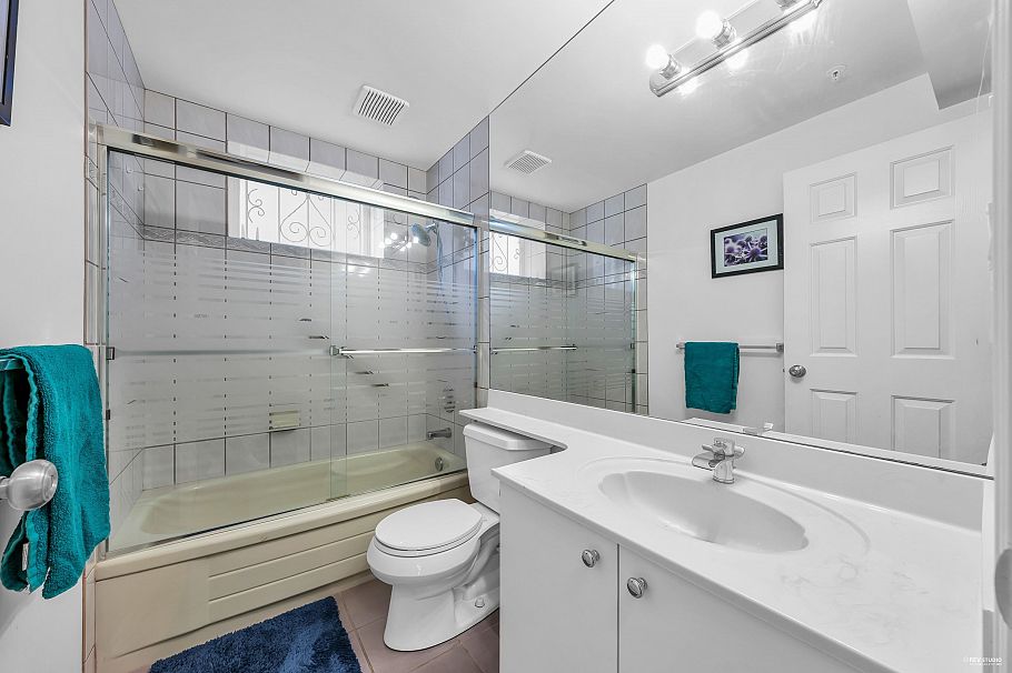 2848 W 20th Avenue Vancouver, BC - 14