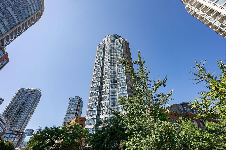 907 63 Keefer Place Vancouver, BC - 21