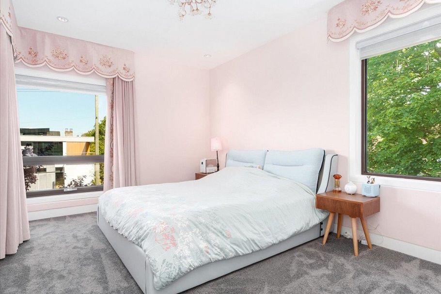 3011 W 27th Avenue Vancouver, BC - 20