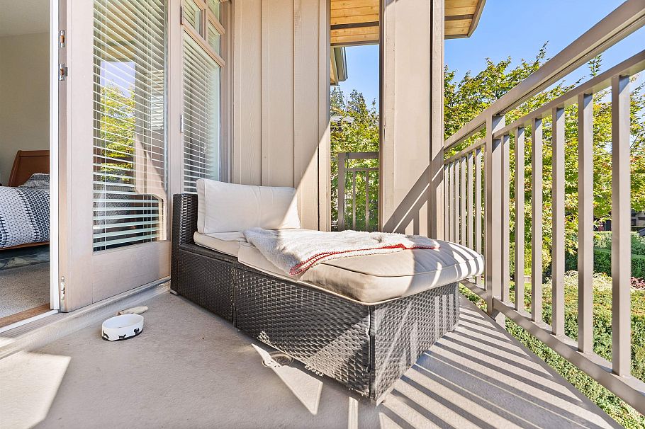 41 3639 Aldercrest Drive North Vancouver, BC - 30