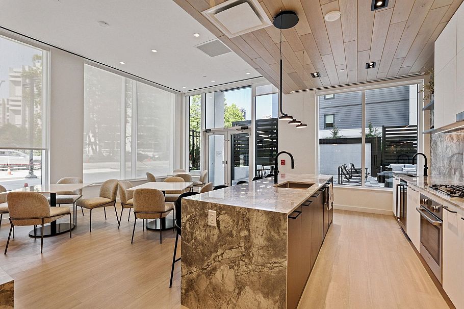 3208 6468 Willingdon Avenue Burnaby, BC - 36